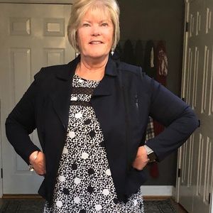 Meet your Posher, Sandy